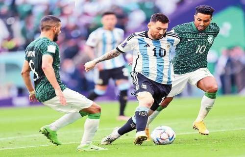 📸 图源 @StevenRailston 来源：The United Stand